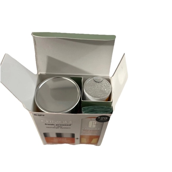 Clinique Fresh Pressed Recharge System - Orange and White - Picture 4 of 5